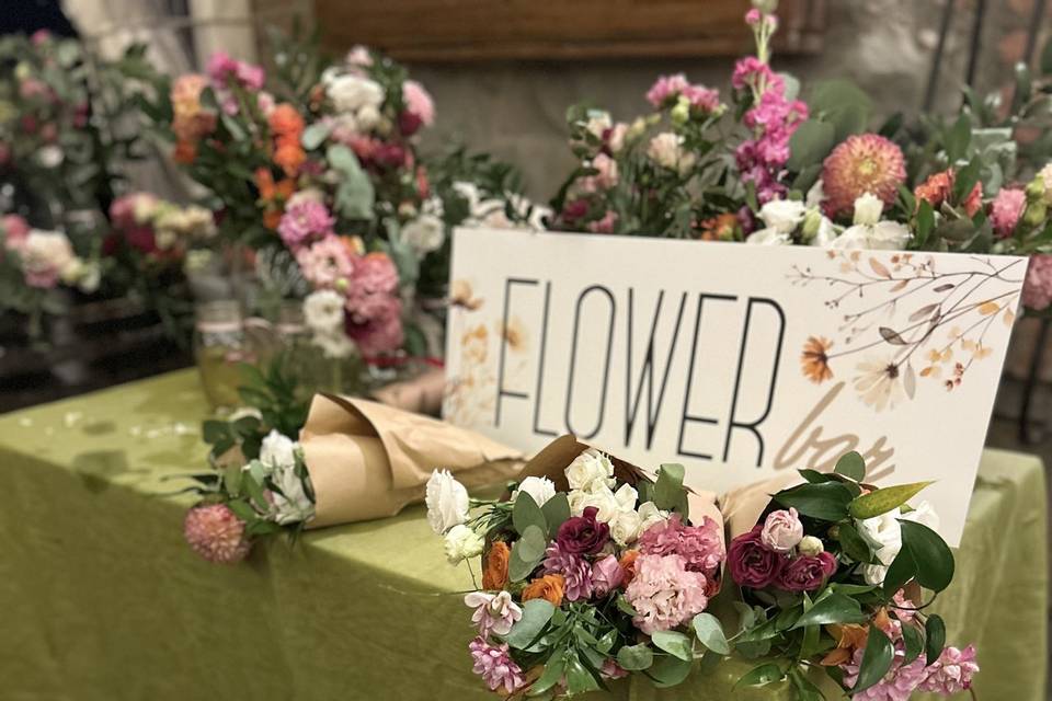 Flower bar