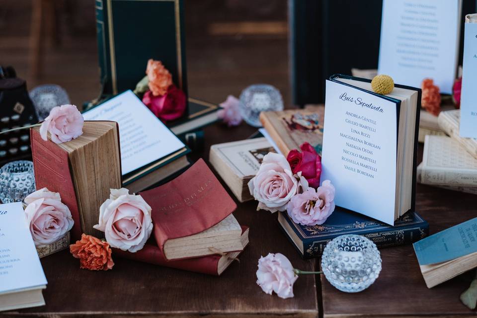 Tableau marriage con libri