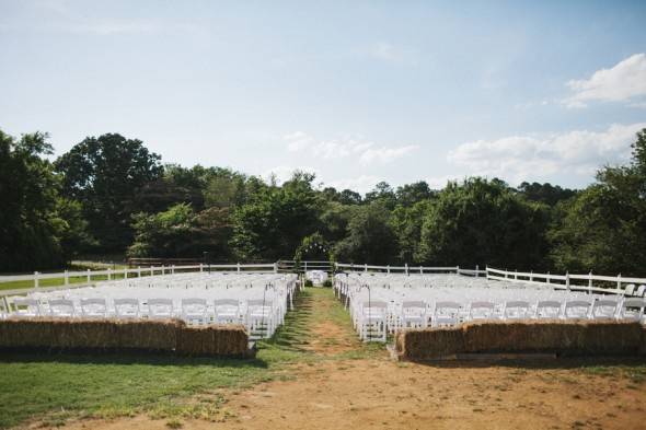 Sedie wedding e balle di fieno