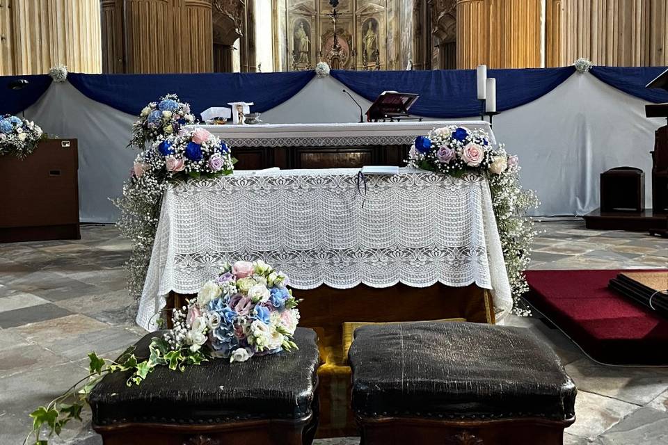 Altare