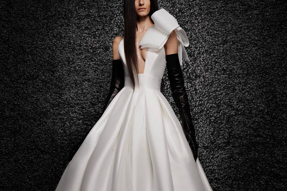 Vera Wang bride