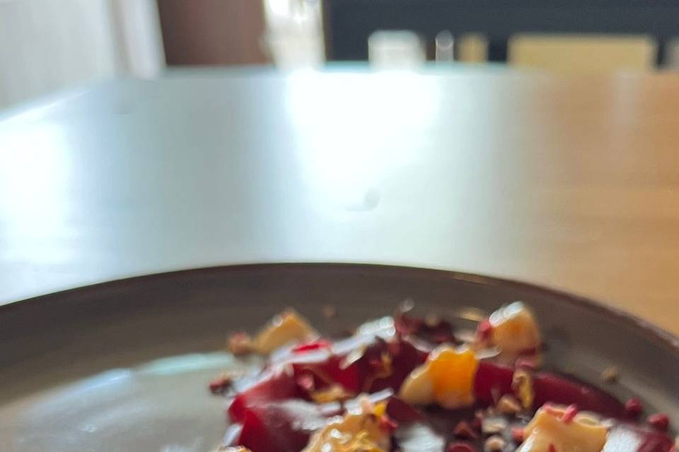 Carpaccio di barbabietola