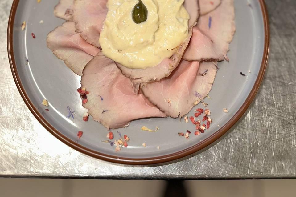Vitello tonnato