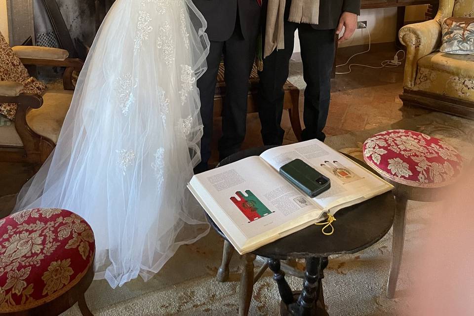 Un matrimonio (2021)