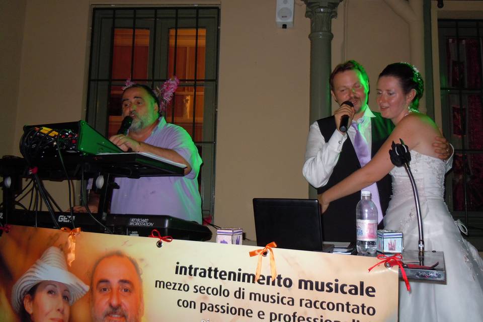 VocalGroup karaoke sposi