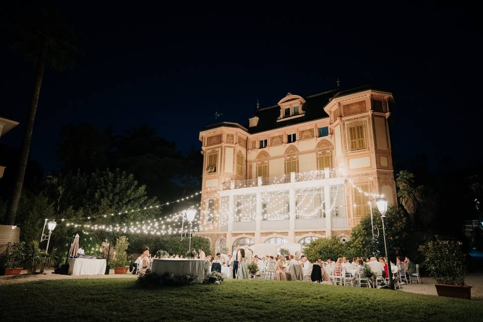 Villa Nobel di sera