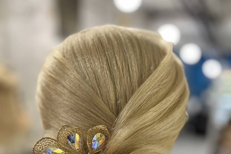 Hairstyle-bride