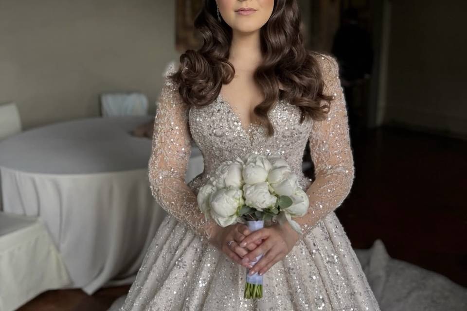 Mihaela MUA