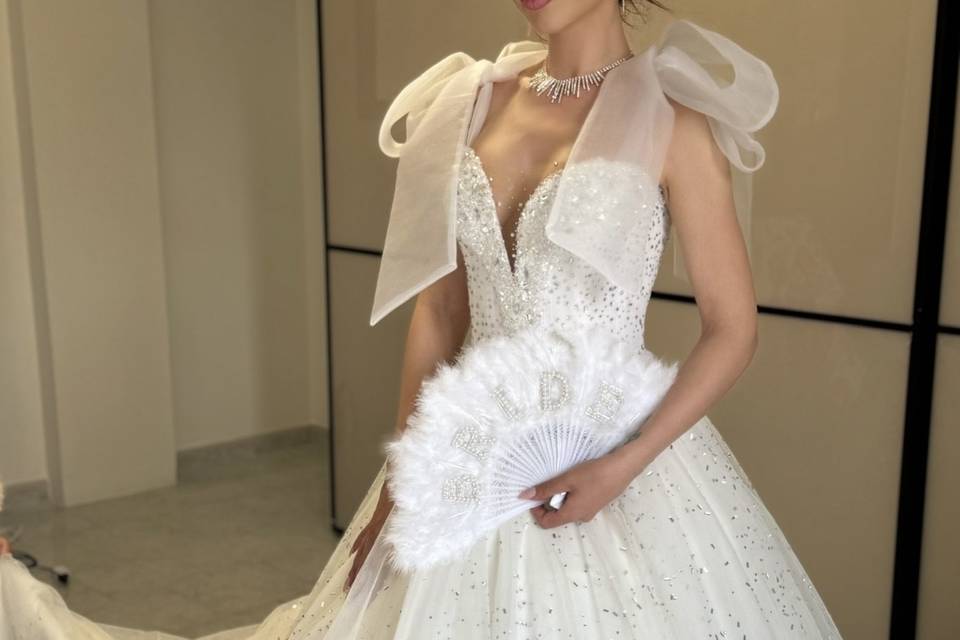 Mihaela MUA