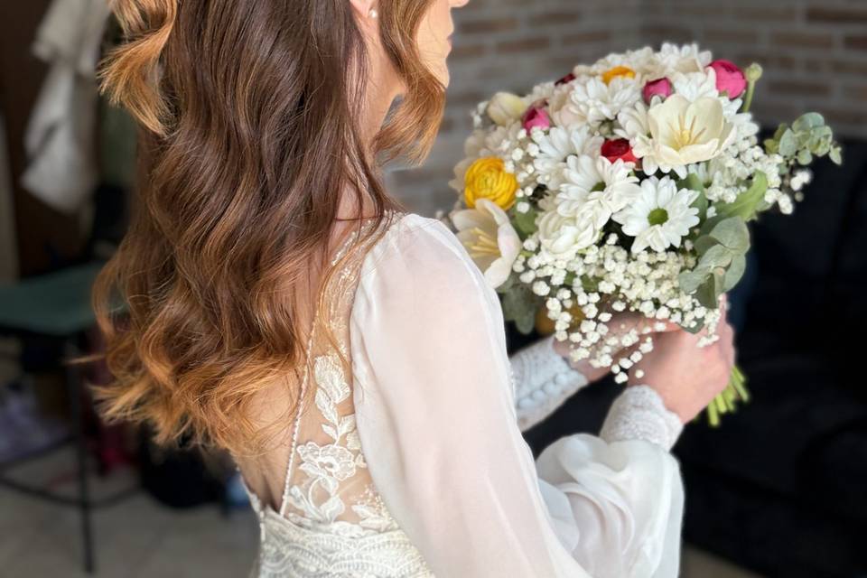Mihaela MUA
