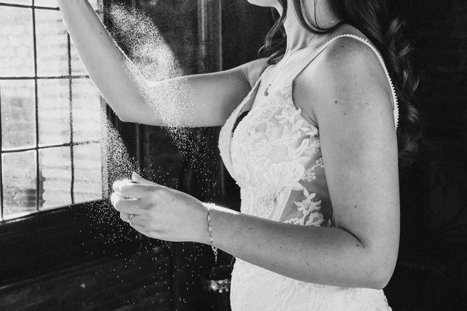 Bridal preparation (wedding)
