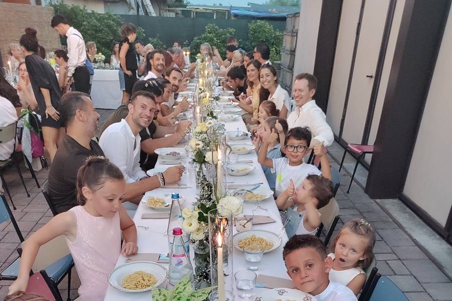 A tavolaaa coi grandi