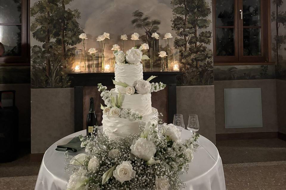 Castello di Clanezzo Cake!