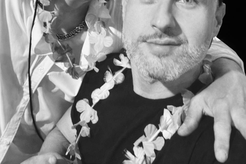 Hawaian Wedding theme!