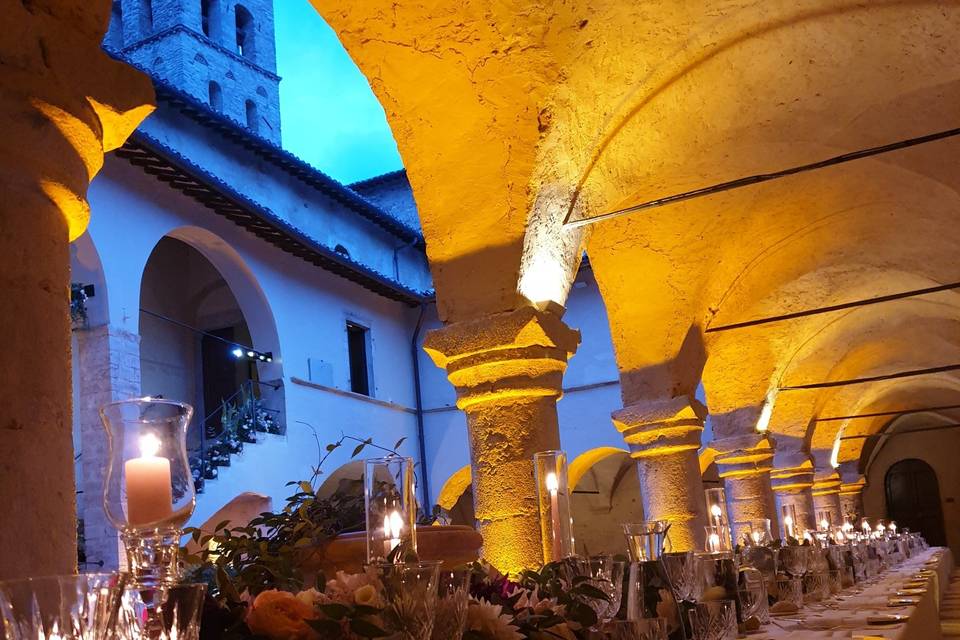 Cena sotto gli archi