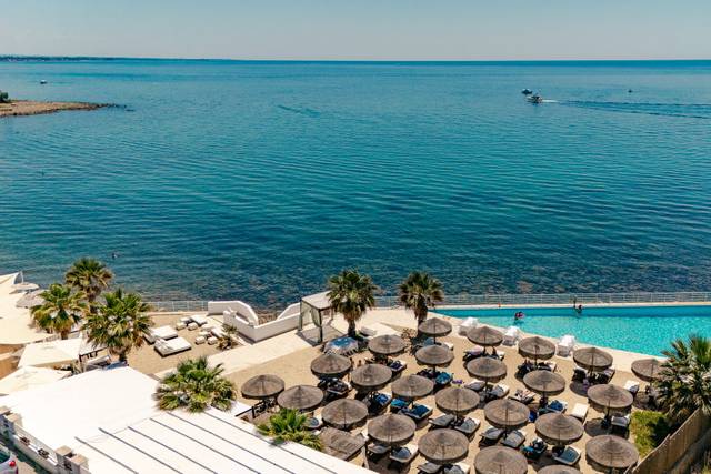 Mediterraneo Beach Resort
