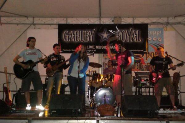 Gabuby Royal, Live Music Band