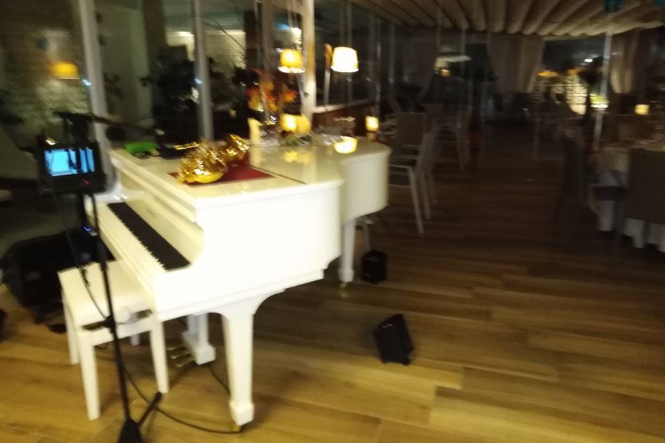 Pianoforte e sax per una magia