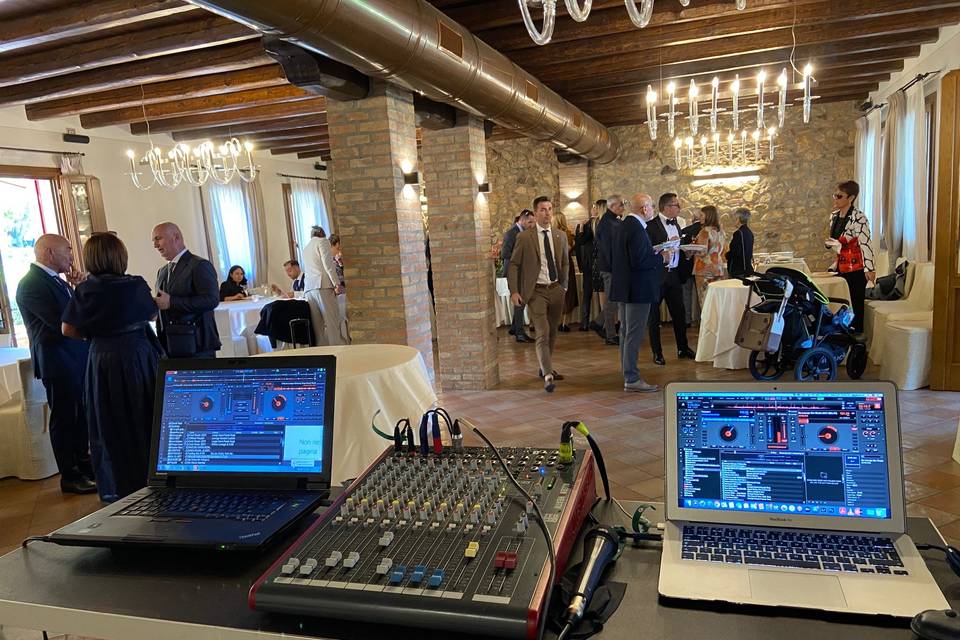 DJ for Wedding and Event