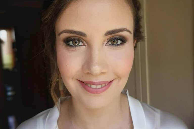 Bridal make up