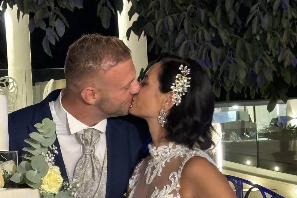 Sposa con capelli corti