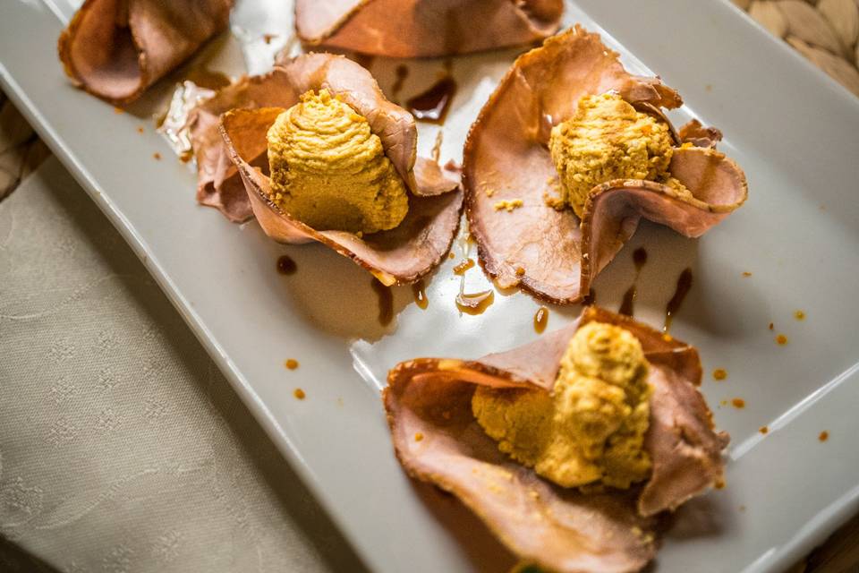 Vitello tonnato