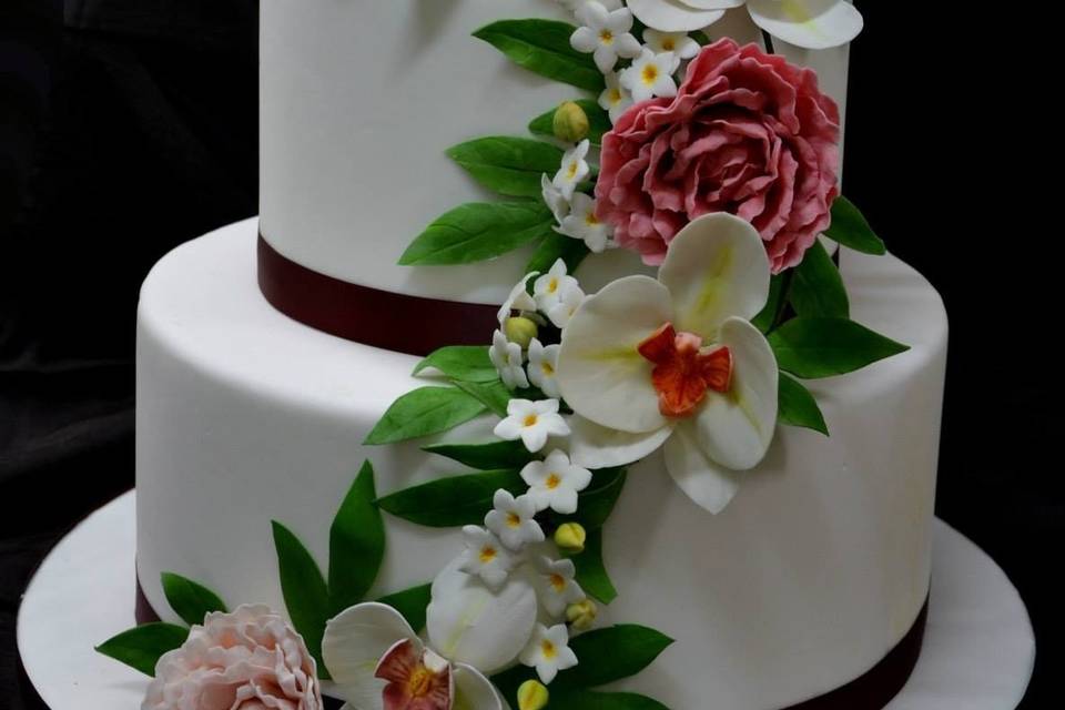 Sweetness Cake Design