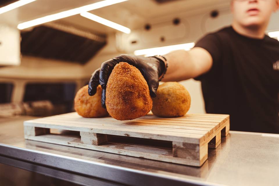 Arancine e prodotti tipici