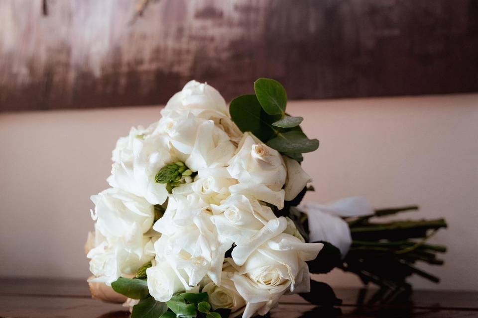 V+F bouquet
