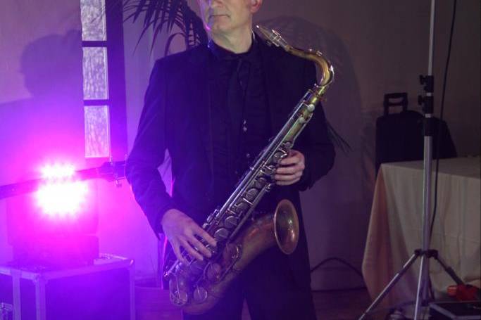 The Essentials Saxphonist
