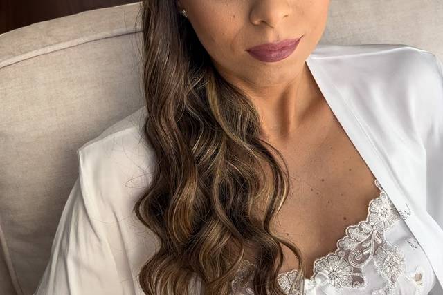 Smokey eyes brown for bride