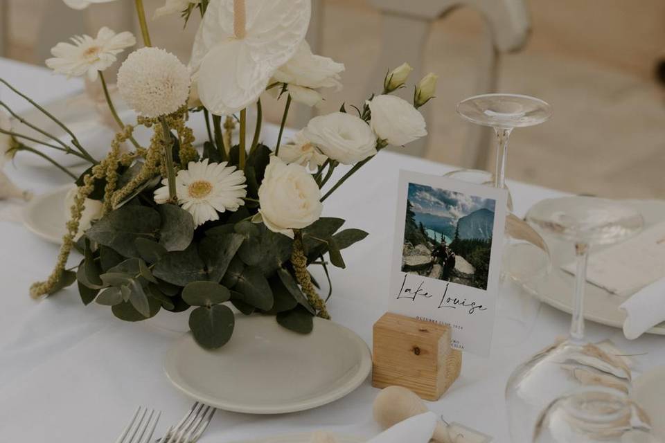 Tavolo matrimonio in piscina