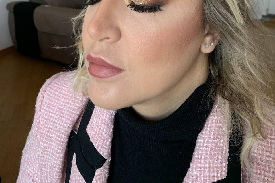 Make-up