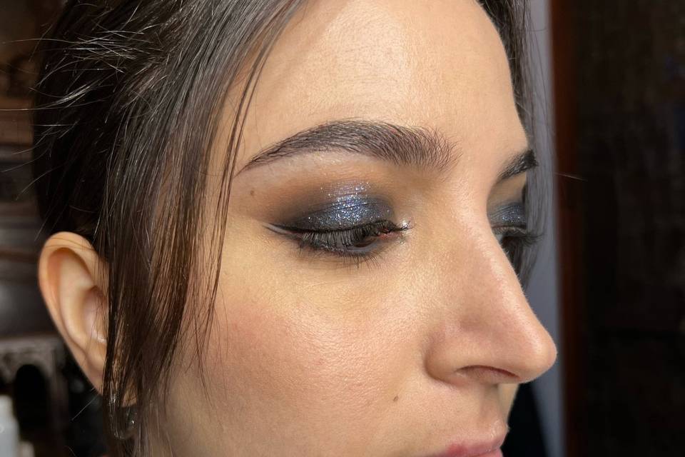 Smokey eyes