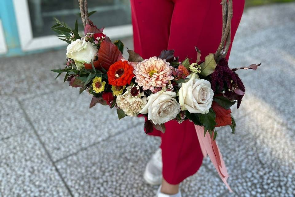 hoop bouquet