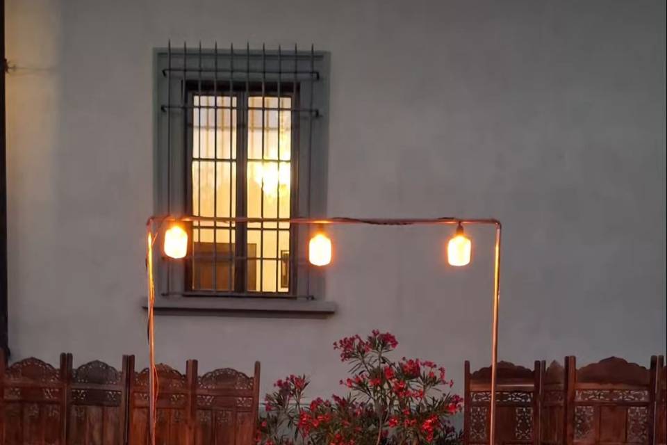 Flower bar
