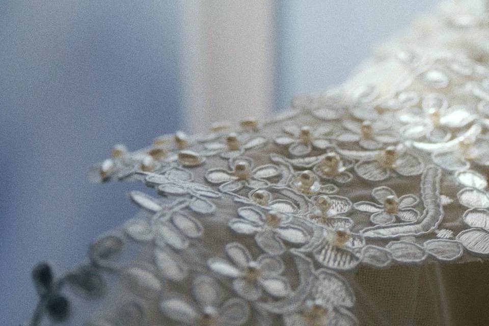 Dettaglio vestito sposa