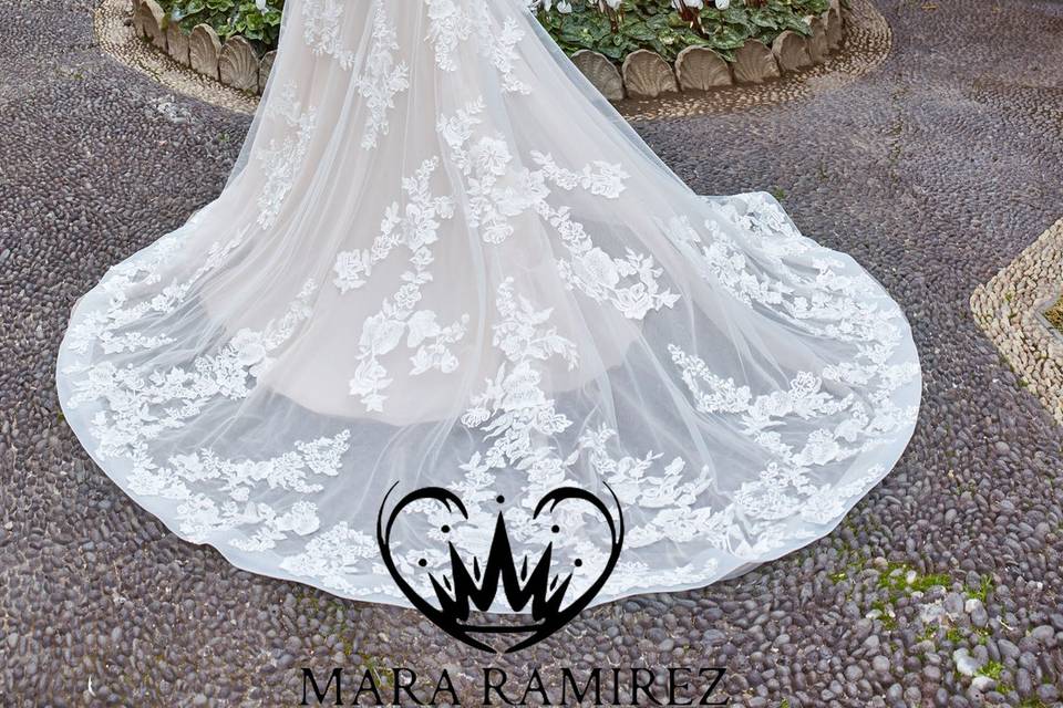 Mara Ramirez abiti da sposa