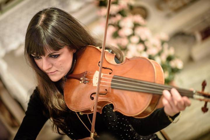 Giulia Ermirio Violista e Violinista