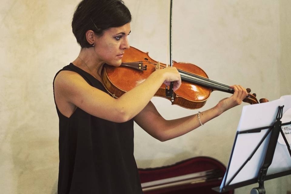 Giulia Ermirio Violista e Violinista