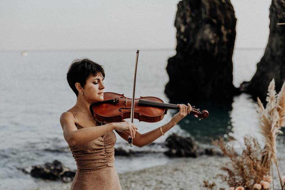 Giulia Ermirio Violista e Violinista