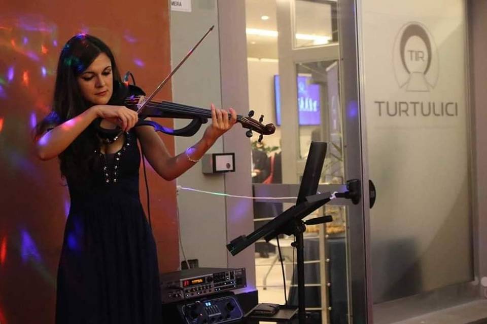 Giulia Ermirio Violista e Violinista