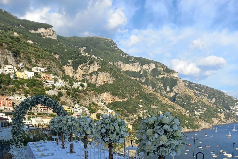 Positano total white