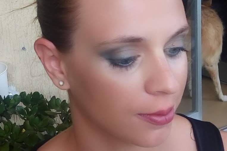 Blue smokey eyes