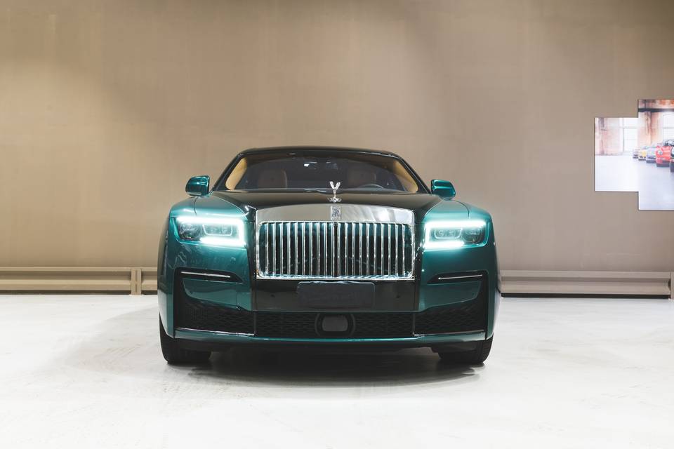 Rr ghost 1