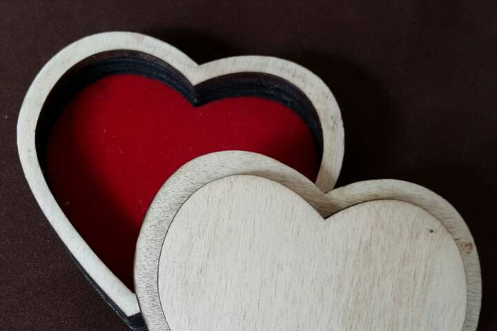 Scatole anello di legno