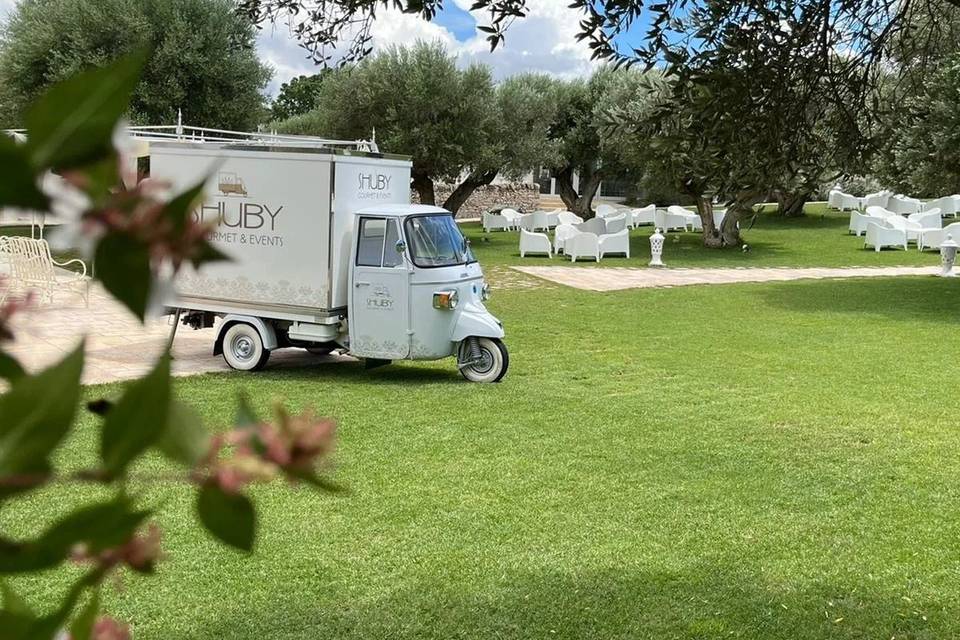 Ape Piaggio wedding aperitif