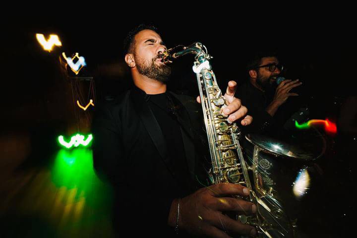 Sax performer
