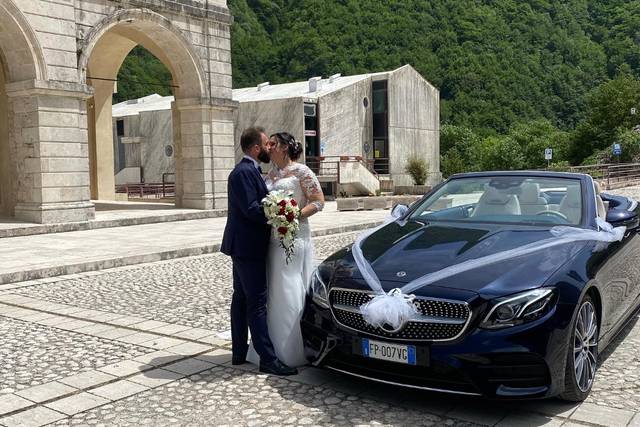 MT Luxury Wedding Cars