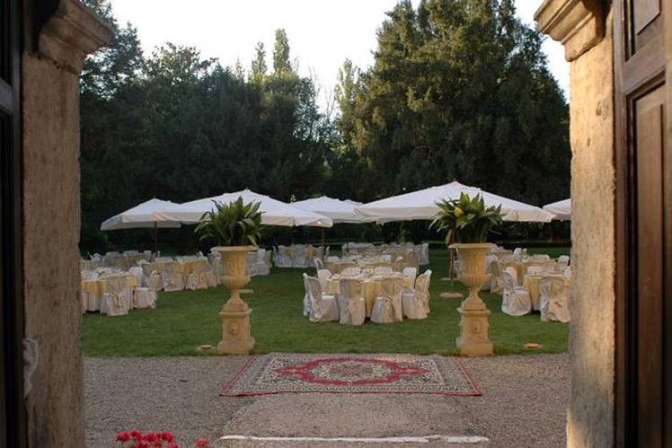 Matrimonio nel parco